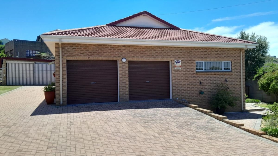 3 Bedroom Property for Sale in Dana Bay Western Cape